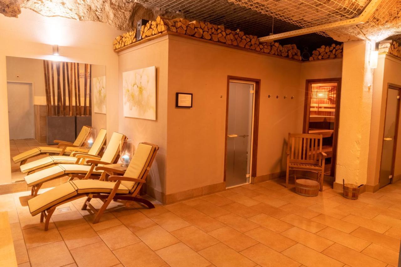 Novotel World Forum Hotel 4*