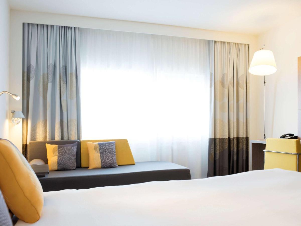 Novotel World Forum 4*