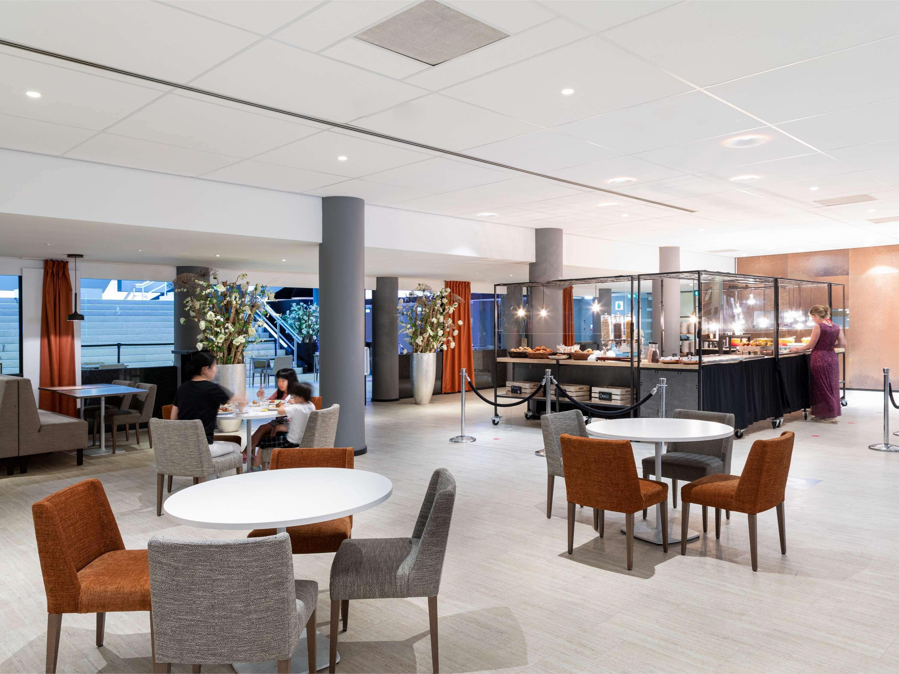 Novotel World Forum 4*