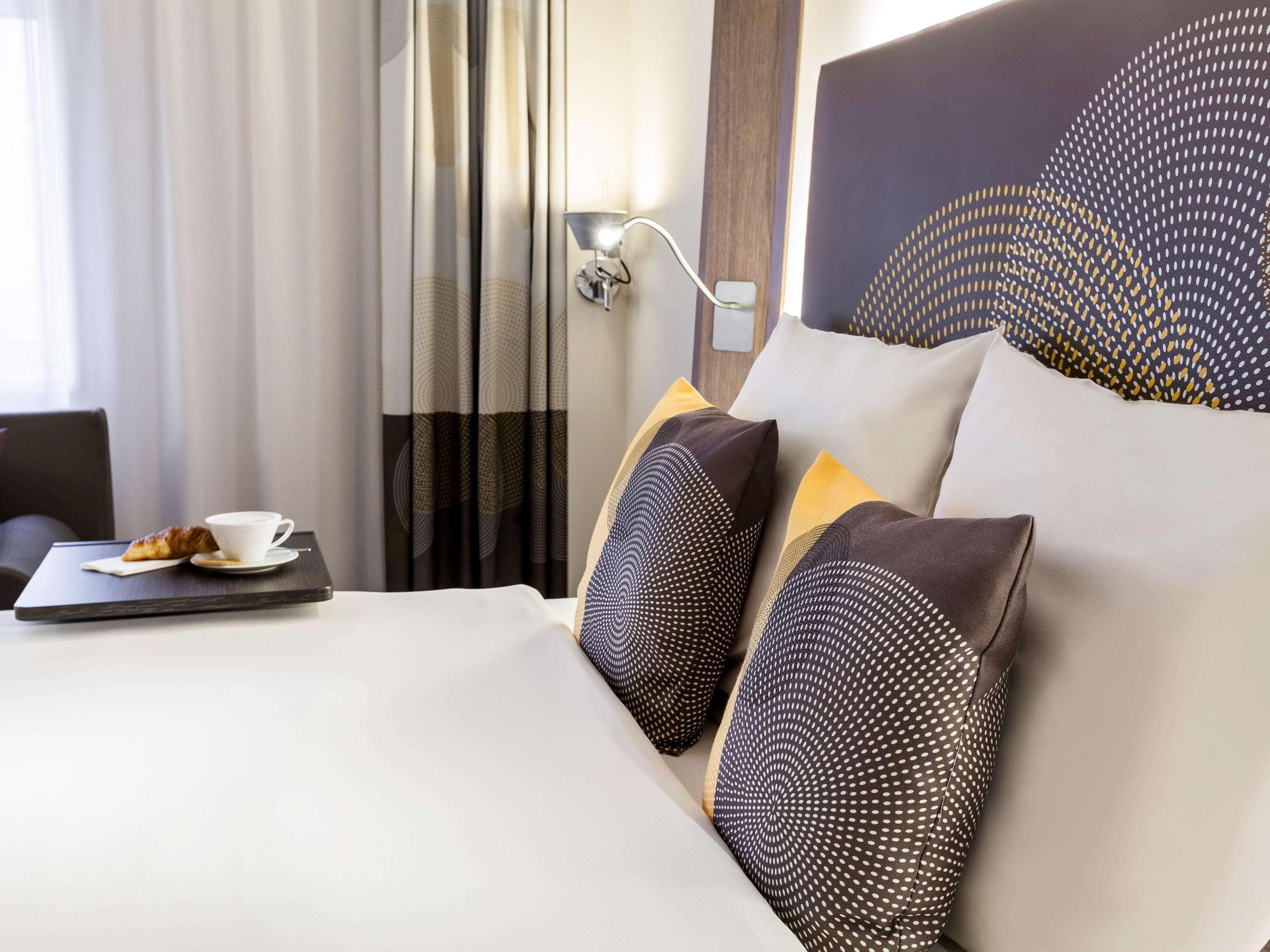 Novotel World Forum Hotel 4*